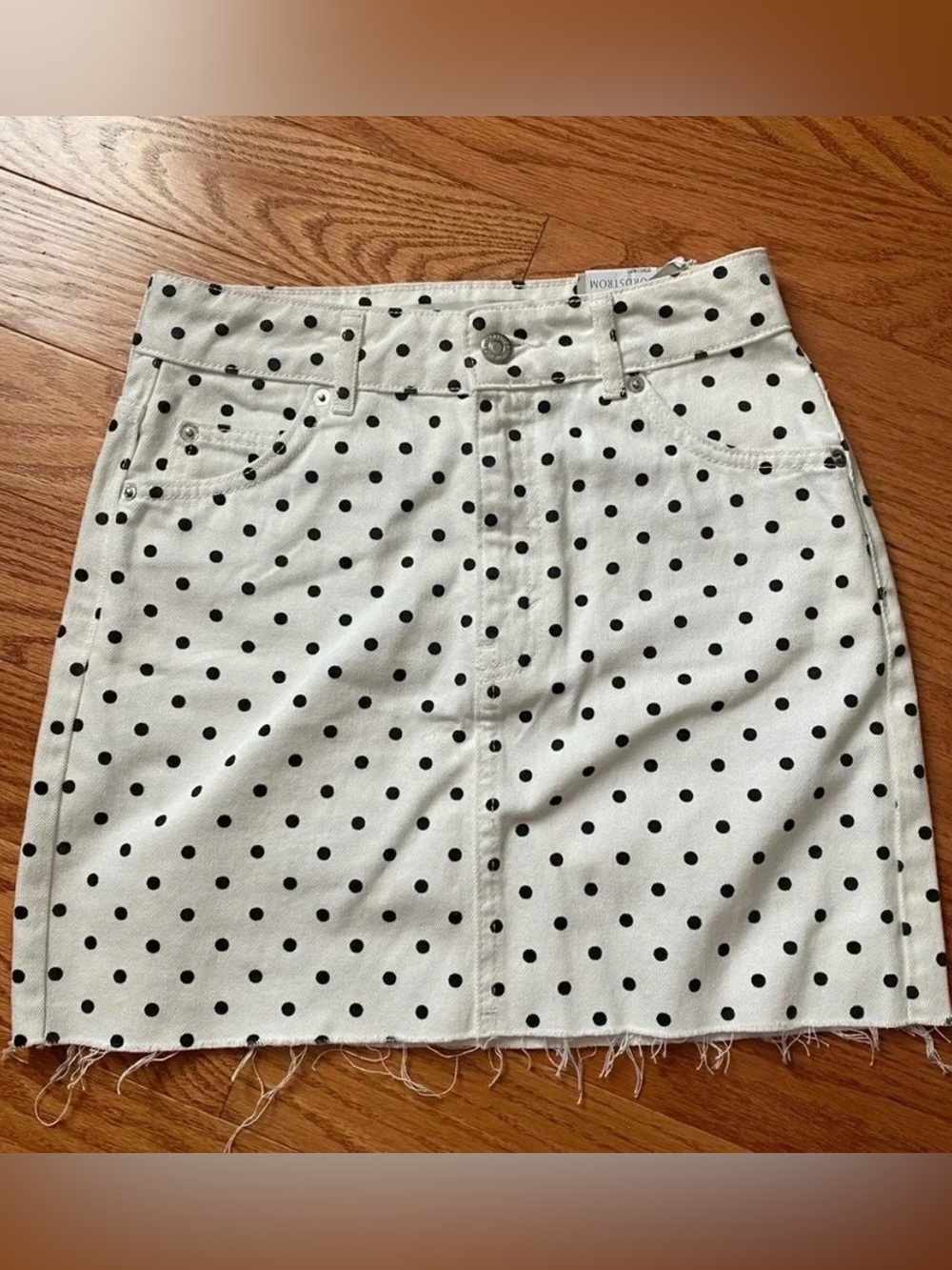New with Tags Topshop Moto White with Black Polka Dots Mini Skirt Size 2